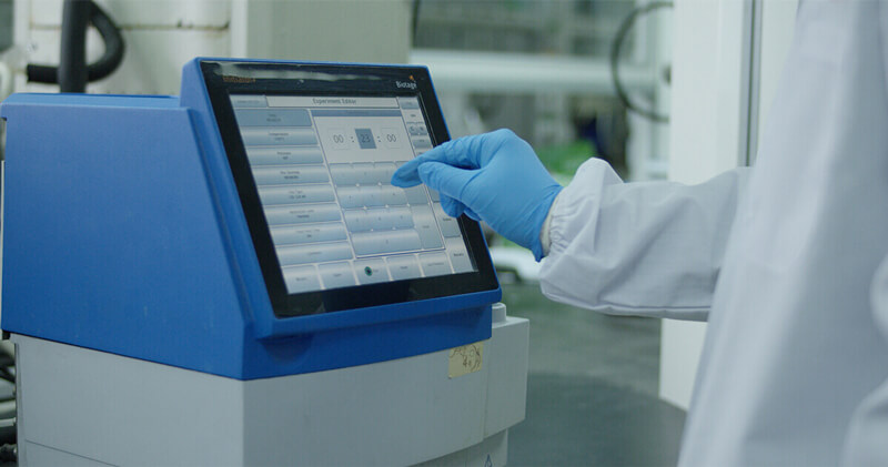 63524de712f11 微波反应器