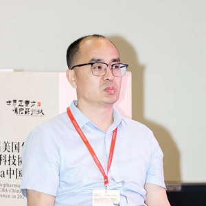 贝斯特全球最奢华的游戏平台化学部研发副总裁杜柱博士.jpg